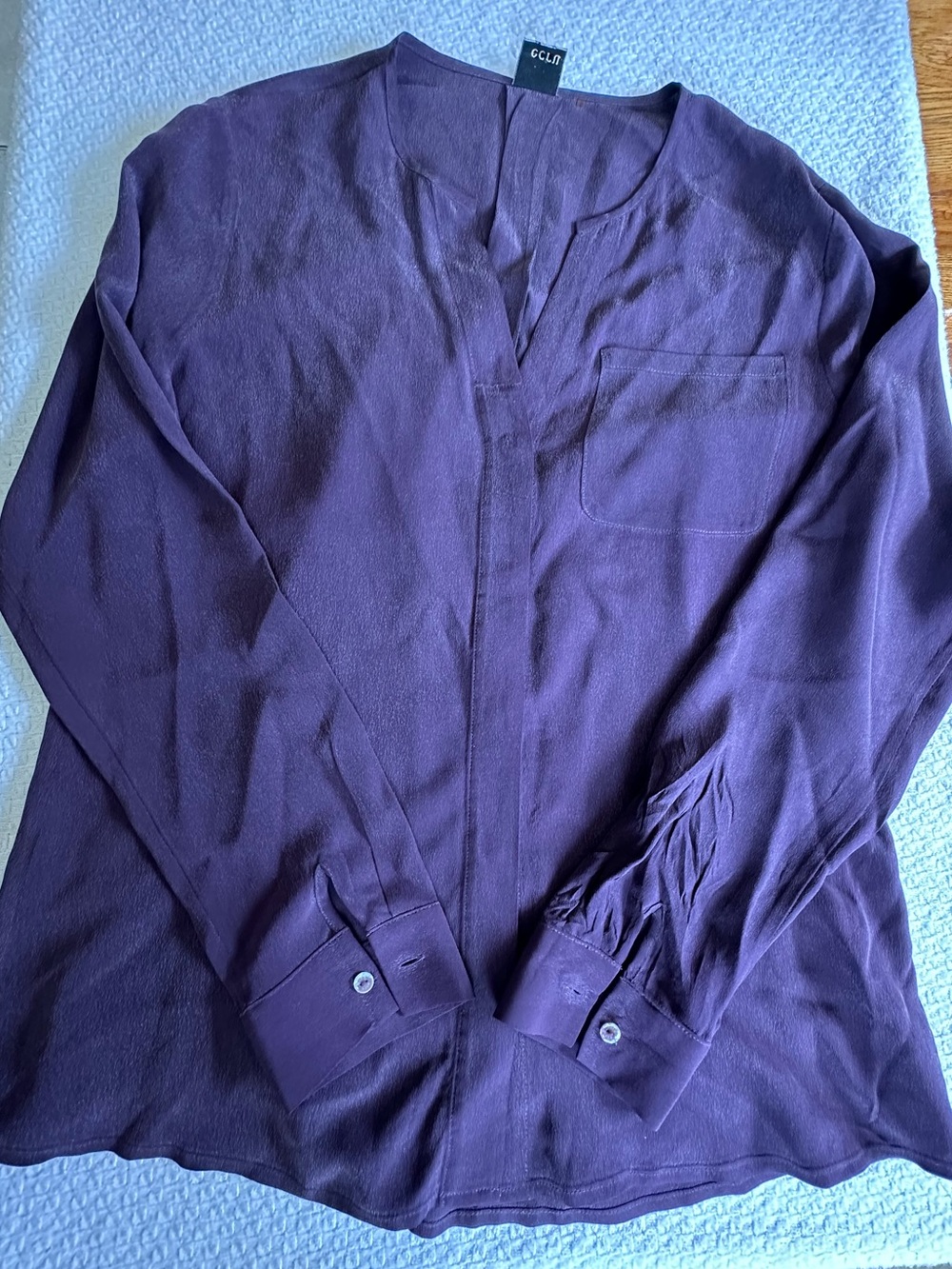 ecru Women’s Plum Long-Sleeve Button Down Shirt